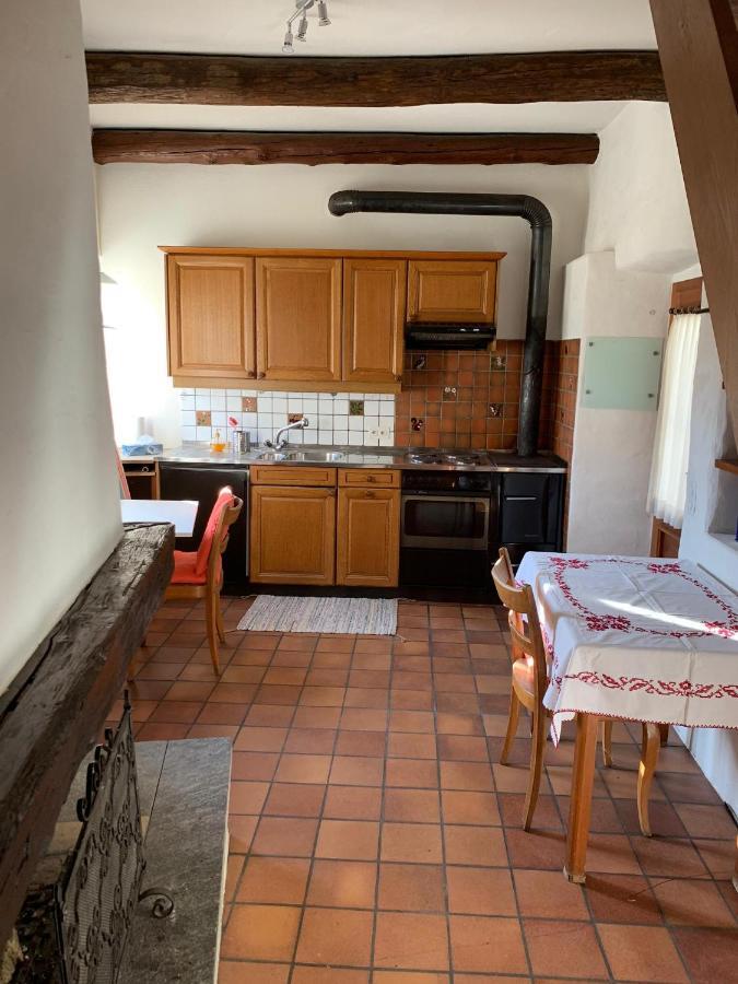 Appartamento Di Vacanza Casa Leoni Verscio Bagian luar foto