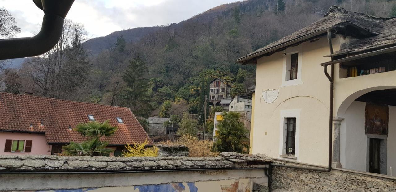 Appartamento Di Vacanza Casa Leoni Verscio Bagian luar foto