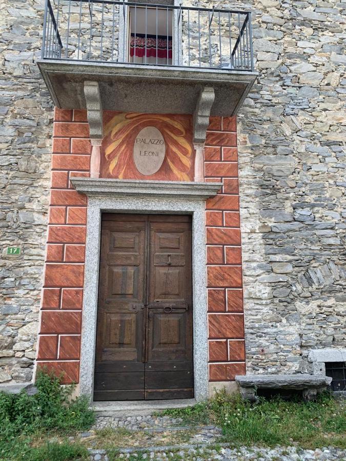 Appartamento Di Vacanza Casa Leoni Verscio Bagian luar foto